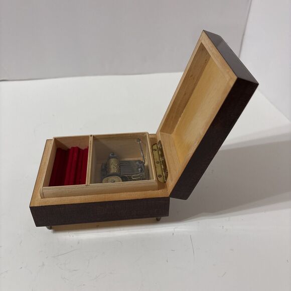 VINTAGE REUGE SORRENTO MUSIC BOX W/ ITALIAN INLAY. Work Great - Picture 13 of 14